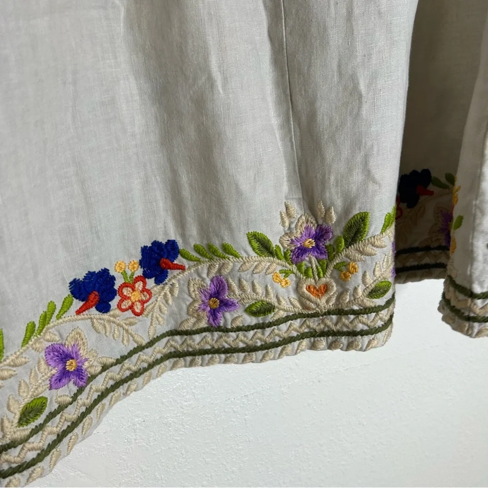 Johnny Was 100% Linen Tan Floral Embrodiered Pull on Skirt Size Small